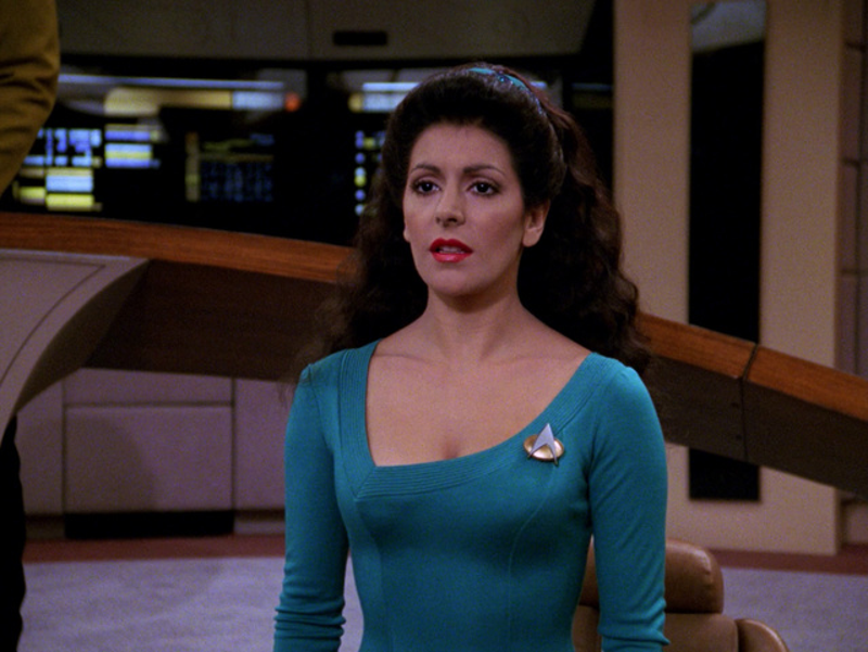 Illustration for article titled Los trajes más locos e increíbles de Star Trek: La nueva generación